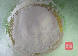 草莓酱蛋糕卷的做法图解6