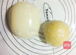 蛋黄酥+肉松饼的做法图解4