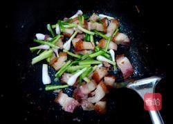 香葱炒脆皮烧肉的做法图解3