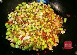 酸菜肉丁炒毛豆的做法图解9