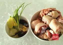 酱肘子的做法图解1