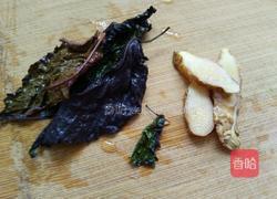 紫苏排骨汤的做法图解2