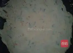 Illustration of how to make coriander and carrot pancakes 5