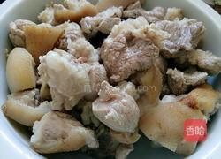 干锅焖猪蹄的做法图解1