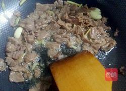 香芹炒牛肉的做法图解7