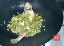 咸菜黄鱼汤的做法图解6