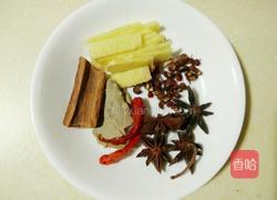 卤猪蹄的做法图解2