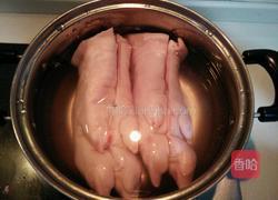 卤猪蹄的做法图解3