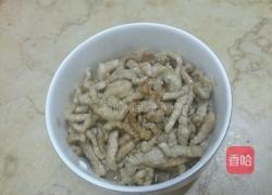 木耳炒肉丝的做法图解3