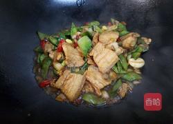 五花肉炒扁豆的做法图解14