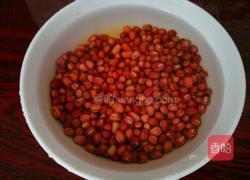 红豆核桃小米粥的做法图解3