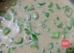 鸡蛋面糊辣椒的做法图解3