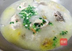 浓稠奶白海鱼汤的做法图解5