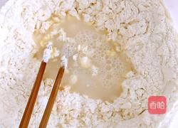 土豆面块汤的做法图解3