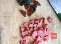 皮蛋火腿粥的做法图解3