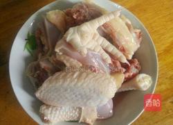 香菇烧鸡的做法图解1