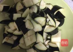 家常烧茄子的做法图解1