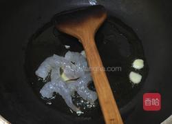 虾仁牛油果奶酱意面的做法图解6