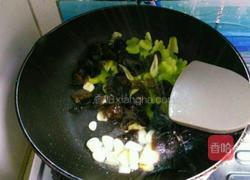 青笋木耳炒虾仁的做法图解4