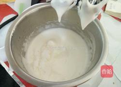 6寸戚风蛋糕的做法图解6