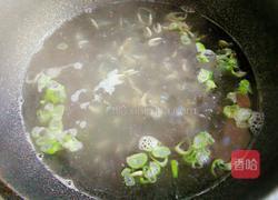 虾皮豆腐汤的做法图解4
