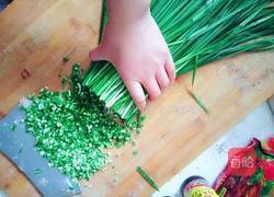 猪肉韭菜手工饺子的做法图解4