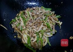 杏鲍菇炒肉丝的做法图解14