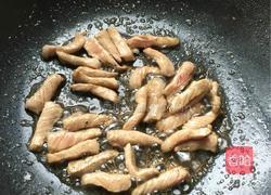 香菇瘦肉炒河粉的做法图解4