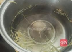 紫菜瘦肉蛋汤的做法图解5