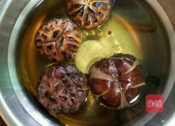 墨斗鱼馄饨的做法图解1