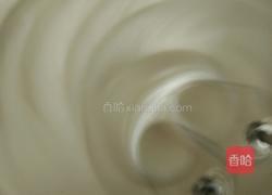 戚风蛋糕的做法图解5