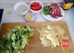 烩面片的做法图解1