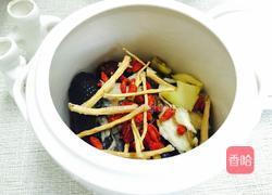 当归党参炖乌鸡的做法图解5