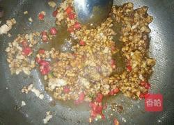 辣肉酱拌面的做法图解6