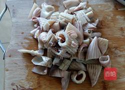 蒜蓉辣酱炒鱿鱼的做法图解3