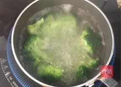 小兔子便当的做法图解2