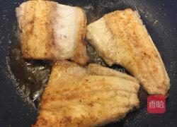 香煎鲑鱼的做法图解8