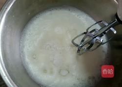 戚风蛋糕的做法图解8