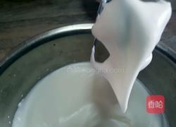 戚风蛋糕的做法图解11