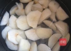 冰糖炖梨的做法图解4
