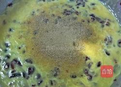 来一口糯香的蔓越莓牛角包香到整个人都融化了的做法图解6