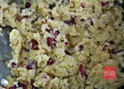 Take a bite of the glutinous cranberry croissant so fragrant that your whole body will melt.Illustration 8