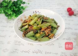芹菜炒肉的做法图解14