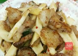 泡仔姜炒五花的做法图解1