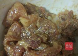 黑木耳炒肉片的做法图解3