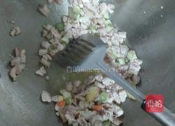香菇豆角肉丁塌锅的做法图解2