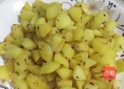 孜然小土豆的做法图解4
