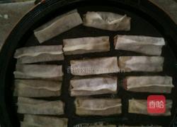 猪肉虾锅贴的做法图解13