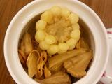 排骨玉米猴头菇虫草花汤的做法[图]