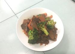 西兰花炒牛肉